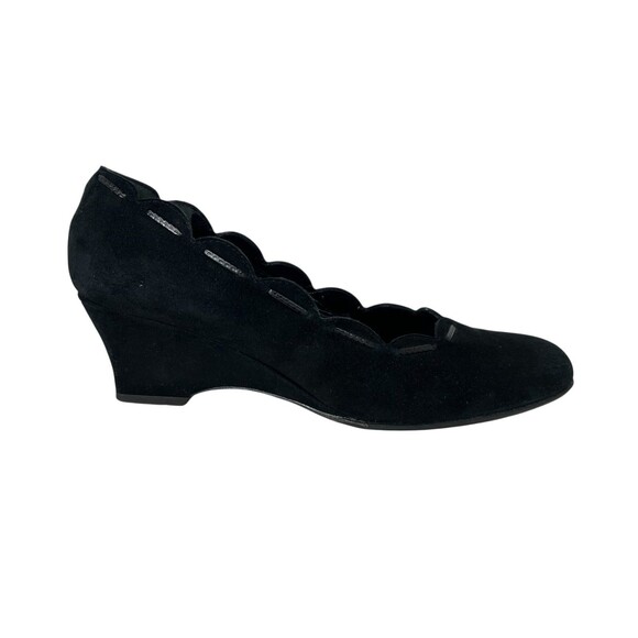 Prevata Italy Black Suede Scalloped Wedge Pumps Size 8.5 Whimsygoth Date Night - Picture 3 of 10